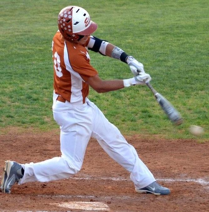 javy cardona vs winn2 2013.jpg